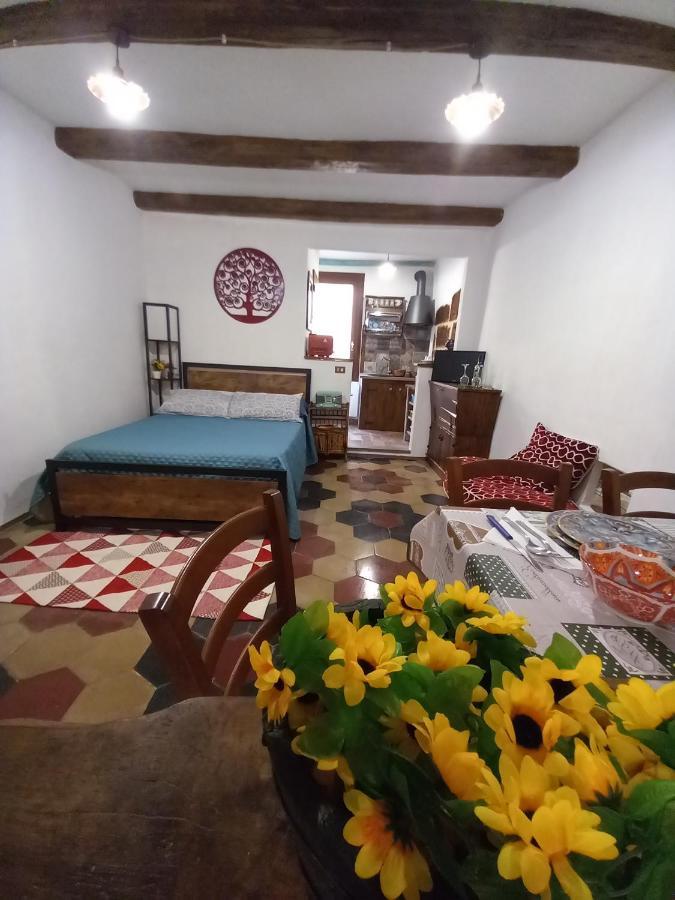 Antica Dimora Alghero Apartment Old Town Center Bagian luar foto